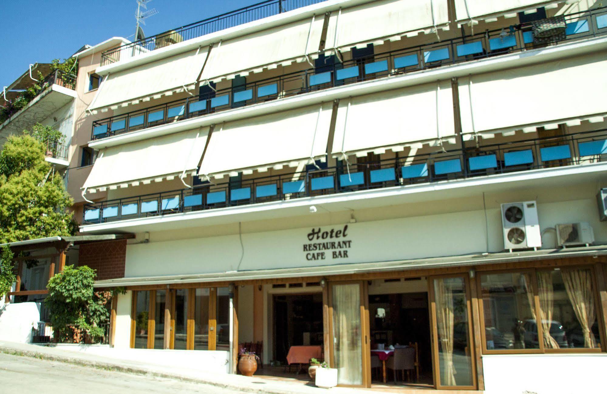 Stavrodromi Hotel Igoumenitsa Ngoại thất bức ảnh